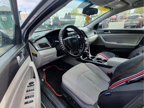 Used 2016 Hyundai Sonata Sport FWD image 9