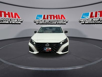 Used 2025 Nissan Altima 2.5 SR