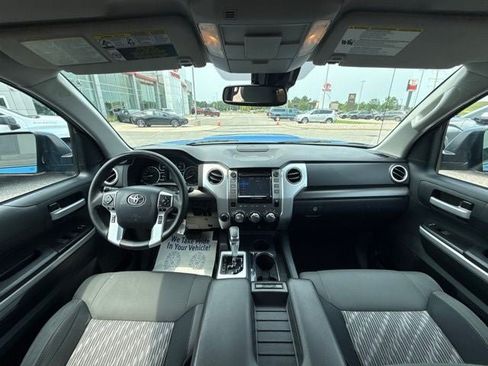 Used 2018 Toyota Tundra SR5 w/ TRD Sport Package AWD/4WD image 20