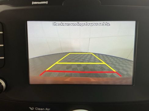 Used 2019 Kia Soul + FWD image 21