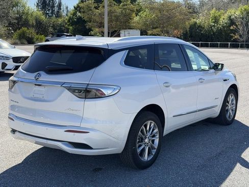 Used 2022 Buick Enclave Avenir w/ Avenir Technology Package image 3
