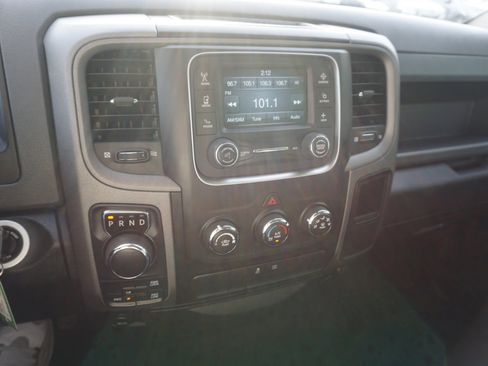 Used 2018 RAM 1500 Express image 16