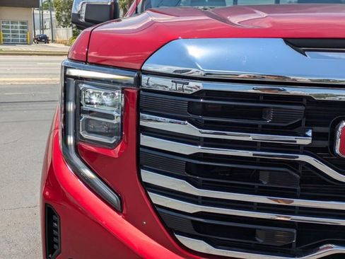 Used 2026 GMC Sierra 1500 SLT w/ SLT Premium Plus Package AWD/4WD image 11