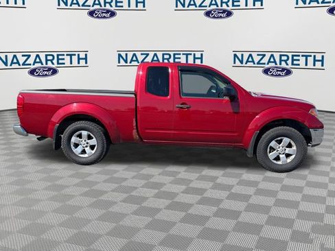 Used 2009 Nissan Frontier SE w/ SE Value Truck Pkg AWD/4WD image 8
