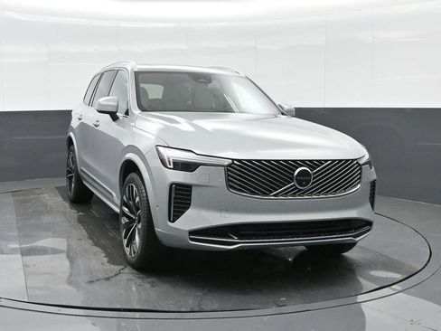 New 2026 Volvo XC90 B6 Plus w/ Protection Package Premier AWD/4WD image 2