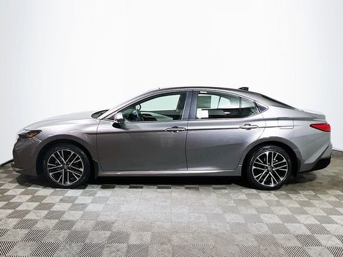 New 2026 Toyota Camry XLE image 5