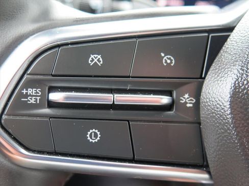 Used 2025 Chevrolet Suburban Z71 AWD/4WD image 20