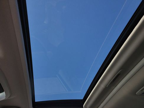 Used 2022 Subaru Crosstrek 2.5i Limited w/ Moonroof Package 2 image 35