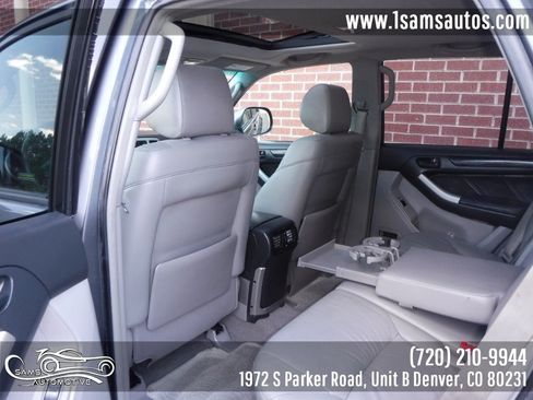 Used 2008 Toyota 4Runner Limited AWD/4WD image 10