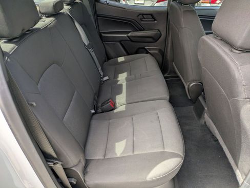 Used 2024 Chevrolet Colorado W/T RWD image 26