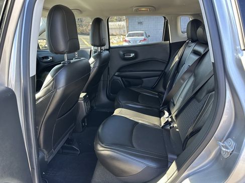 Used 2020 Jeep Compass Latitude image 19