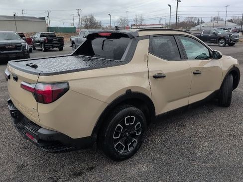 Used 2023 Hyundai Santa Cruz SEL w/ Activity Package image 6