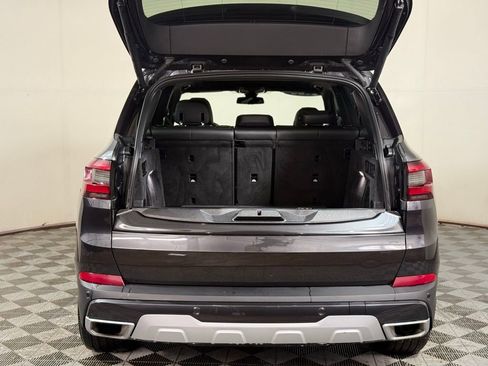 Used 2023 BMW X5 xDrive45e AWD/4WD image 6
