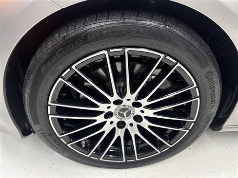 Used 2024 Mercedes-Benz C 300 300 4MATIC image 15