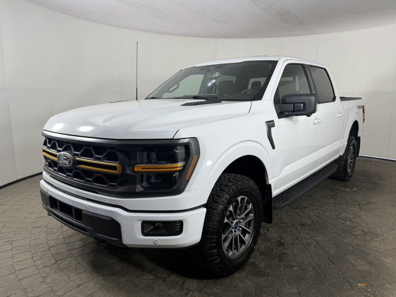 Certified 2025 Ford F150 Tremor w/ Tow/Haul Package AWD/4WD image 3