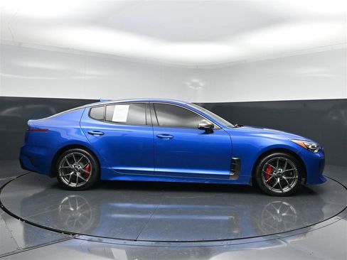 Used 2018 Kia Stinger GT AWD/4WD image 4