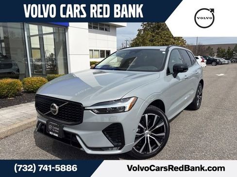 Certified 2025 Volvo XC60 B5 Plus AWD/4WD image 1