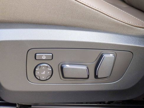 New 2026 BMW X3 xDrive30 w/ Premium Package image 17