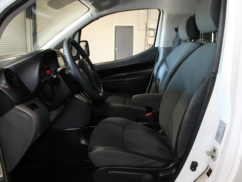 Used 2019 Nissan NV200 S w/ Cruise Control Package FWD image 9