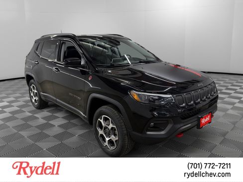 Used 2022 Jeep Compass Trailhawk w/ Trailhawk Elite Group AWD/4WD image 7