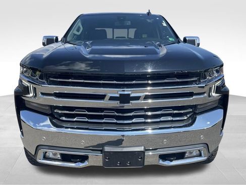 Used 2022 Chevrolet Silverado 1500 LTZ w/ LTZ Premium Package AWD/4WD image 19