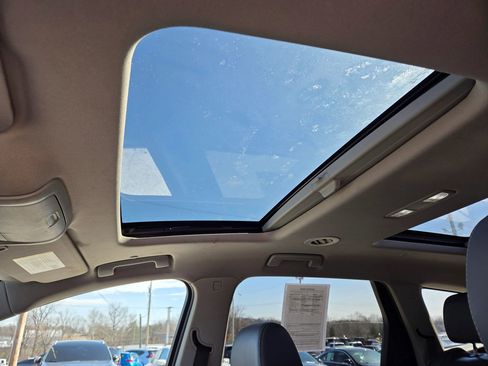 Used 2020 Buick Enclave Essence image 14