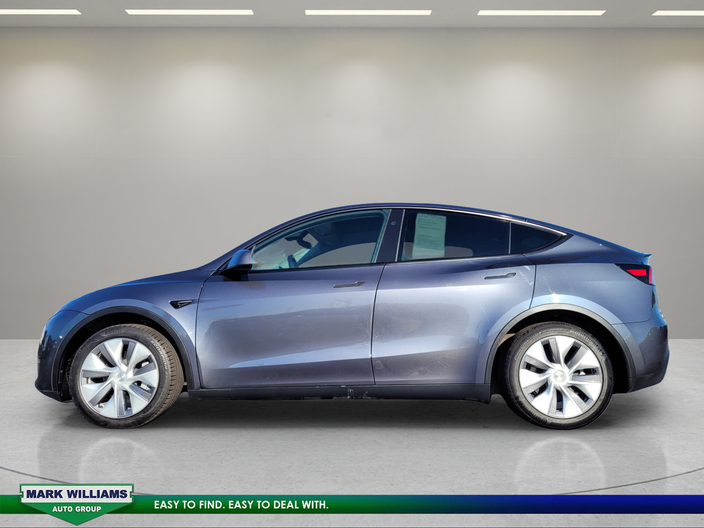 Used 2023 Tesla Model Y Long Range AWD/4WD image 7