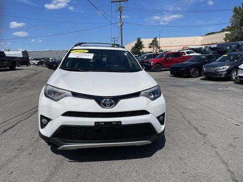 Used 2016 Toyota RAV4 SE AWD/4WD image 5