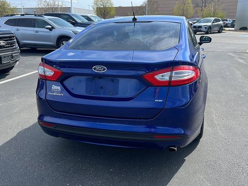 Used 2016 Ford Fusion SE image 7