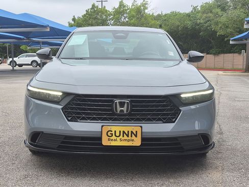 Used 2025 Honda Accord Sport image 8