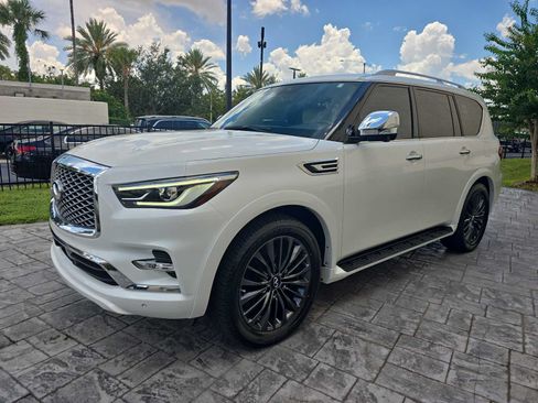 Certified 2023 INFINITI QX80 Sensory w/ Cargo Package AWD/4WD image 9
