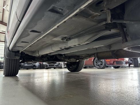 Used 2005 Honda CR-V LX image 30