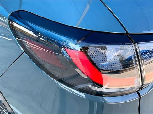 Used 2025 Honda HR-V EX-L image 29