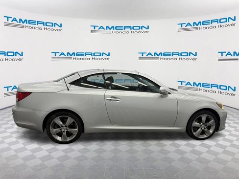 Used 2011 Lexus IS 350C w/ Luxury Pkg RWD image 6