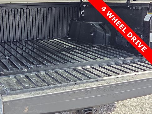 Used 2023 Toyota Tacoma TRD Sport w/ Advanced Technology Package AWD/4WD image 9