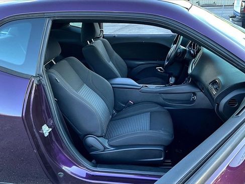 Used 2020 Dodge Challenger SXT image 25