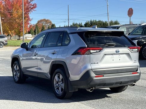 Used 2023 Toyota RAV4 XLE image 27