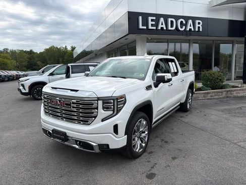 Used 2025 GMC Sierra 1500 Denali w/ Denali Reserve Package AWD/4WD image 1