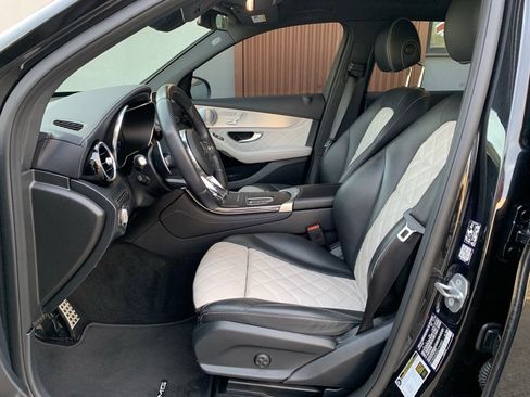 Used 2020 Mercedes-Benz GLC 43 AMG 4MATIC image 2