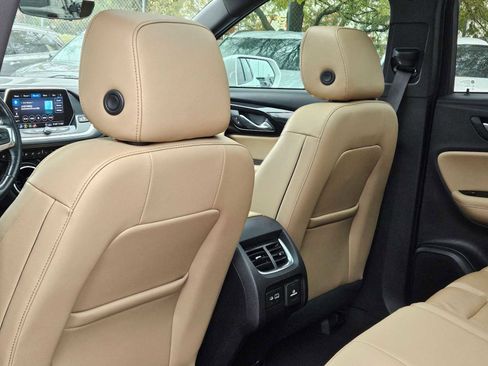 Used 2020 Chevrolet Blazer Premier w/ Driver Confidence II Package image 18