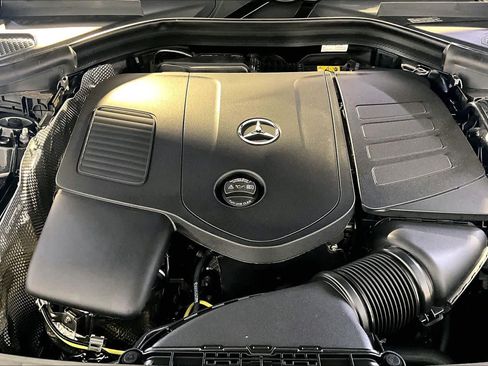 New 2026 Mercedes-Benz GLC 300 4MATIC image 14