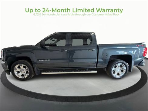 Used 2018 Chevrolet Silverado 1500 LT w/ LT Eassist Package AWD/4WD image 4