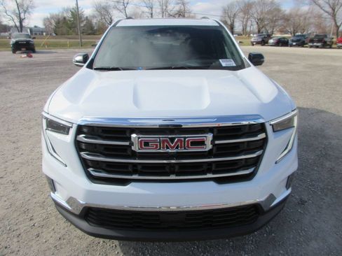 New 2026 GMC Acadia Elevation w/ Elevation Premium Package FWD image 11