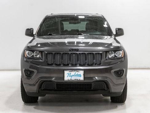 Used 2015 Jeep Grand Cherokee Altitude AWD/4WD image 5