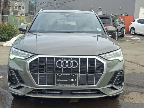 Certified 2025 Audi Q3 2.0T Premium w/ Convenience Package image 29