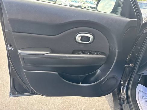 Used 2014 Kia Soul FWD image 10