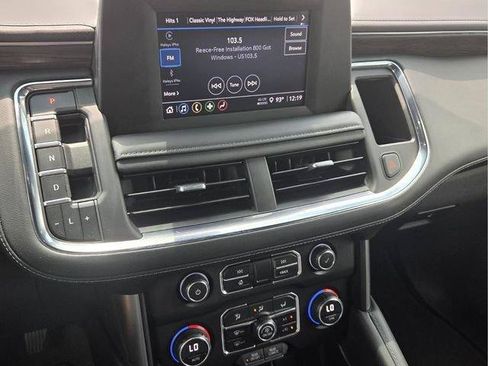 Used 2023 Chevrolet Tahoe LS RWD image 27