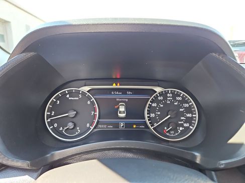 Used 2021 Nissan Sentra SR FWD image 15