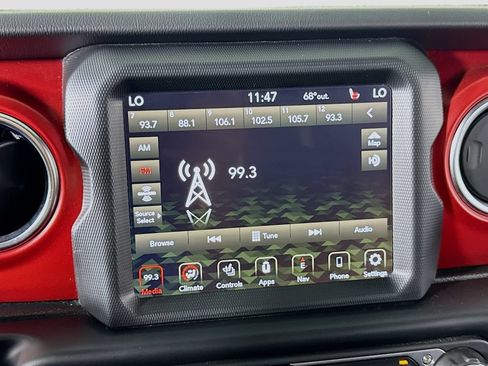 Used 2022 Jeep Gladiator Rubicon w/ LED Lighting Group AWD/4WD image 25