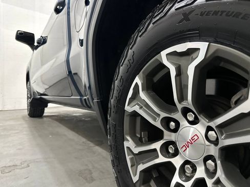 Used 2019 GMC Sierra 1500 SLE w/ SLE Value Package AWD/4WD image 19
